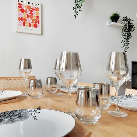Spacieux Cosy -2br 6p-pl De La Nation Appartamento